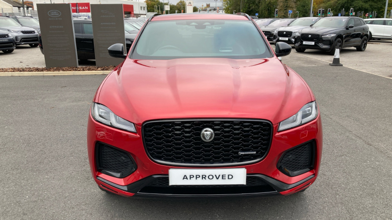 Jaguar F-Pace 2.0 D200 R-Dynamic HSE Black 5dr Auto AWD Diesel Estate